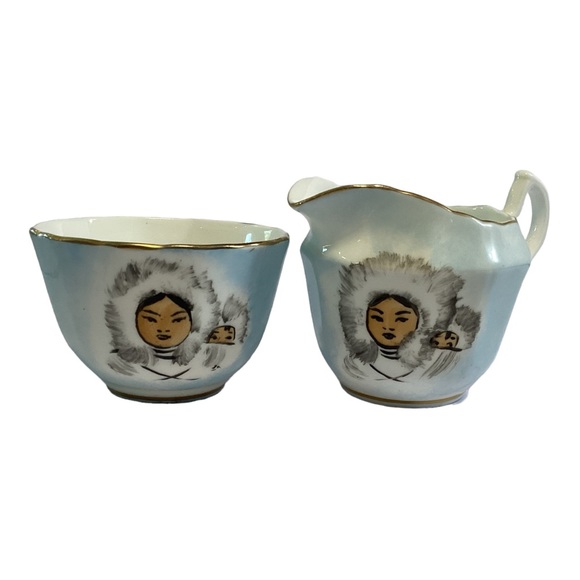 Clarence Of England Bone China Alaska Eskimos Sugar And Creamer - Picture 8 of 8